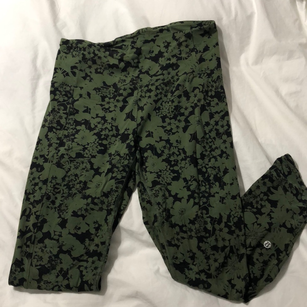 Lululemon 7/8 leggings